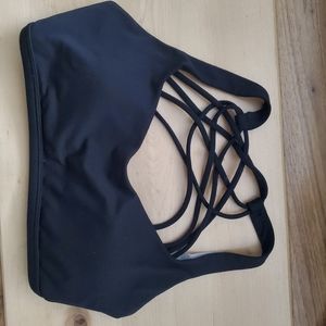 Lululemon sports bea